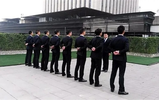 常德揭秘：如何选择靠谱的收债公司？老司机给你支招
